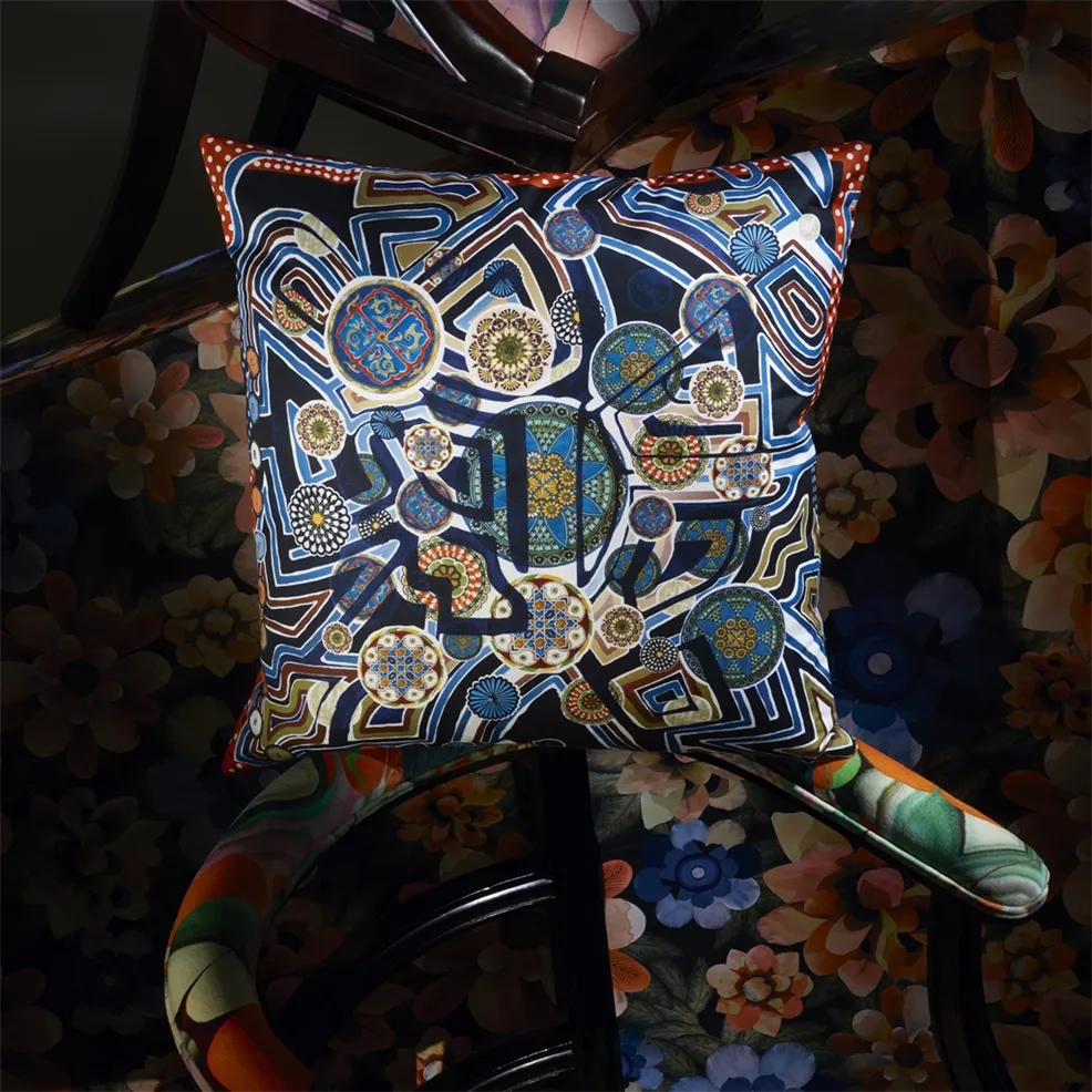 OMNITRIBE AZUR CUSHION