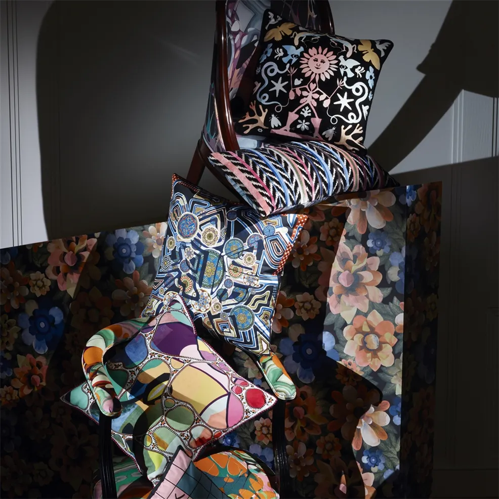 OMNITRIBE AZUR CUSHION